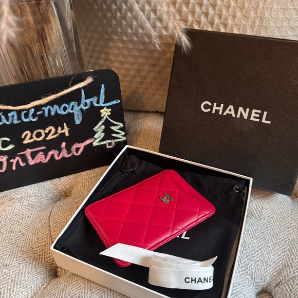Chanel Pouch/Cardholder *PRICE is FIRM* - Picture 8 of 16